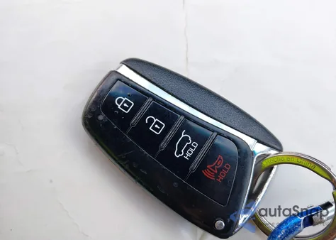 2018 Hyundai Santa Fe Sport 2.4L из США, поврежденный, VIN 5NMZUDLB8JH098549